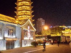 南京諾爾迅亮化告訴您如何選擇亮化工程公司？