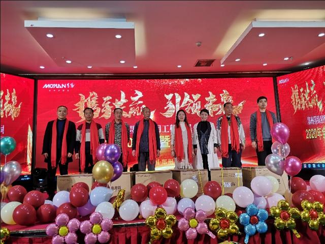 攜手共贏·引 領未來南京諾爾迅亮化2020迎新年會精彩舉辦